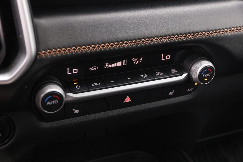 Mazda CX-50 Vehicle Image 18