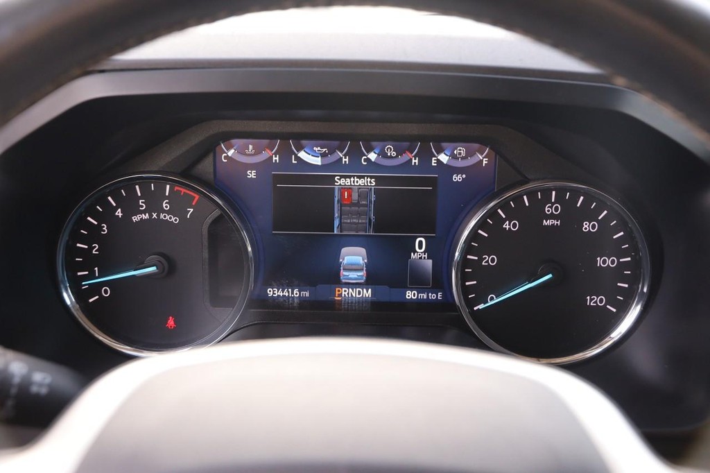 Ford Expedition Vehicle Image 16