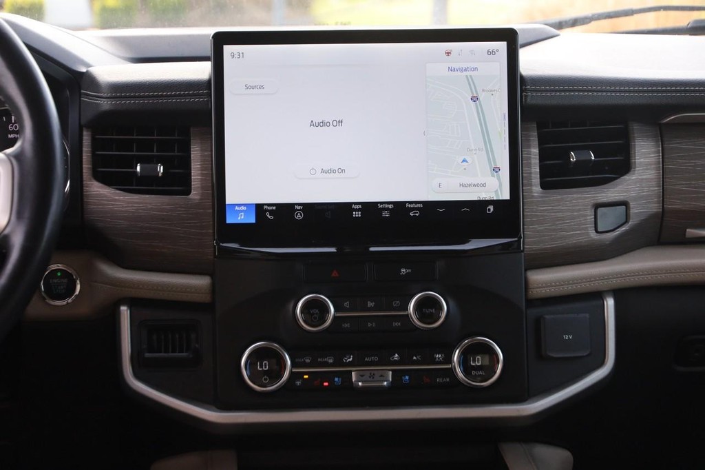Ford Expedition Vehicle Image 27
