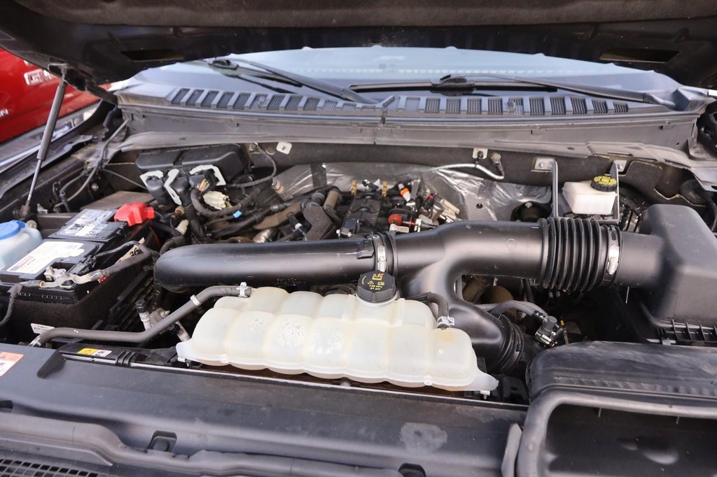 Ford Expedition Vehicle Image 30