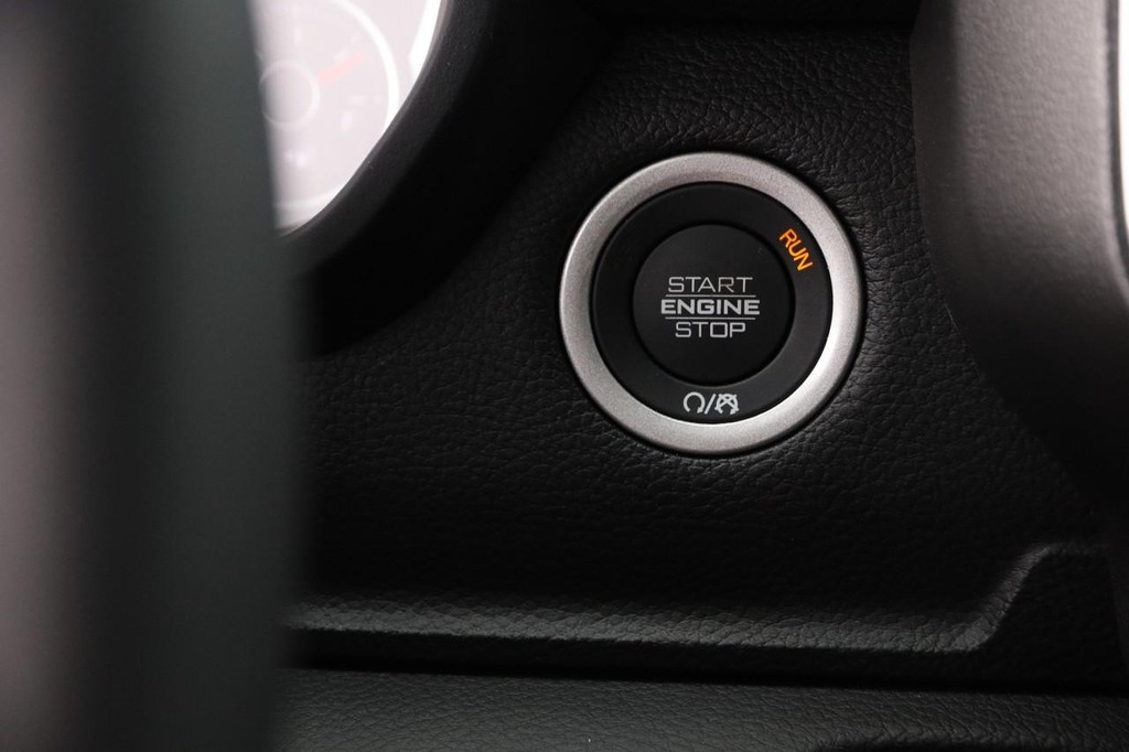 Ram 1500 Vehicle Image 15