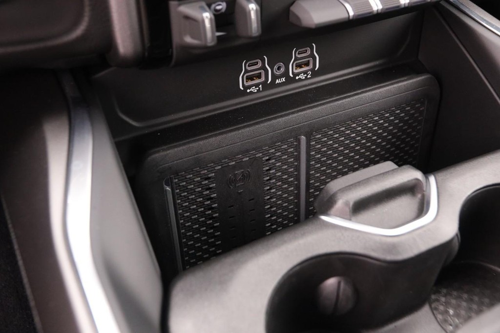 Ram 1500 Vehicle Image 21