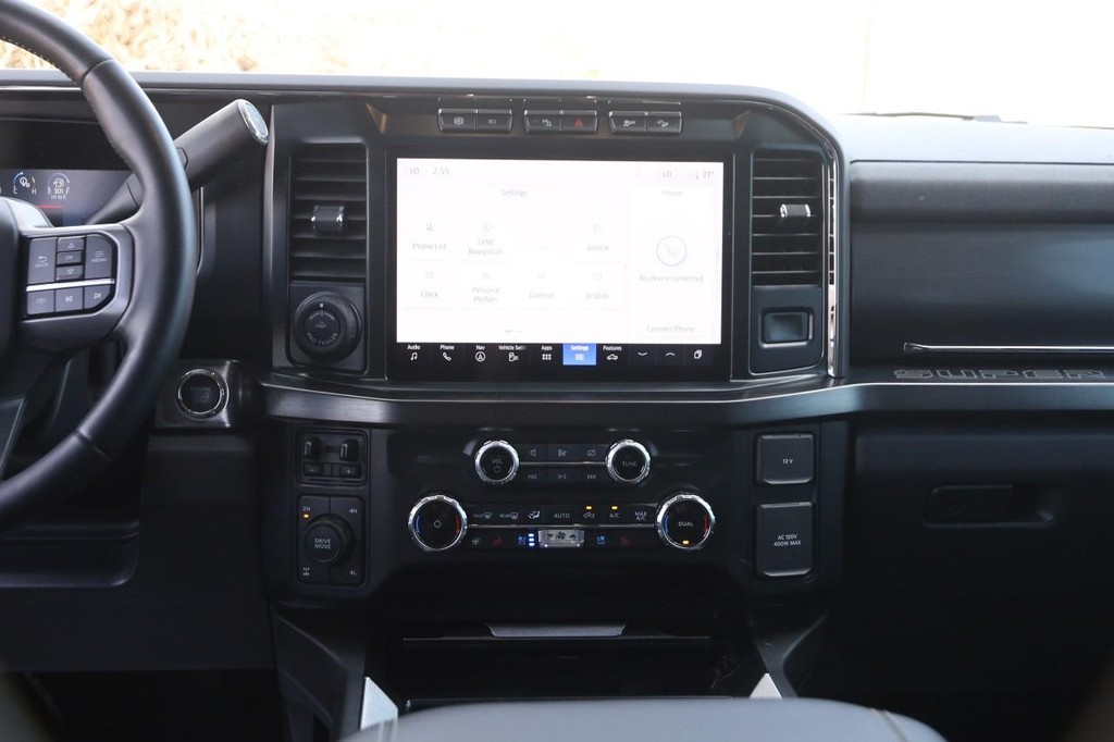 Ford Super Duty F-250 SRW Vehicle Image 25