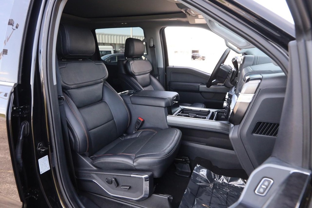 Ford Super Duty F-250 SRW Vehicle Image 27