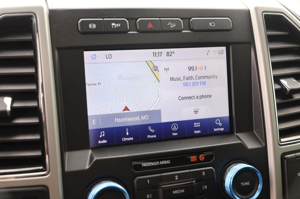 Ford Super Duty F-350 SRW Vehicle Image 19