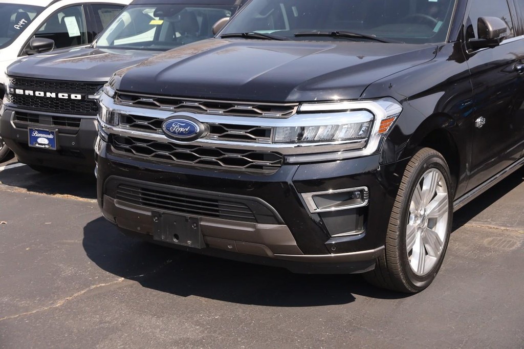 Ford Expedition Max Vehicle Image 02