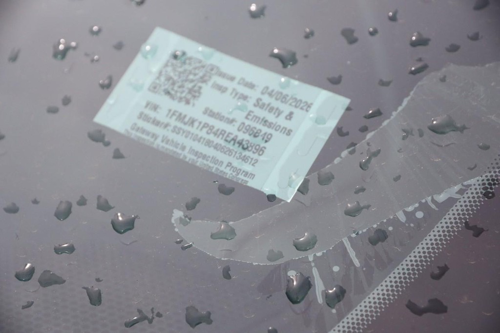 Ford Expedition Max Vehicle Full-screen Gallery Image 33