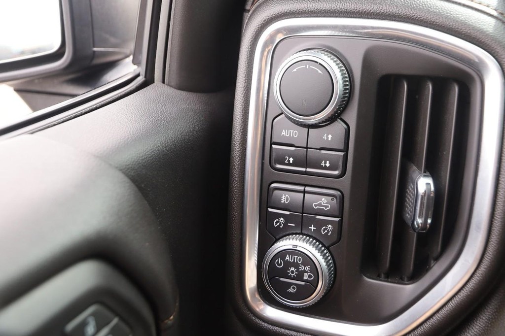 GMC Sierra 1500 Vehicle Image 24