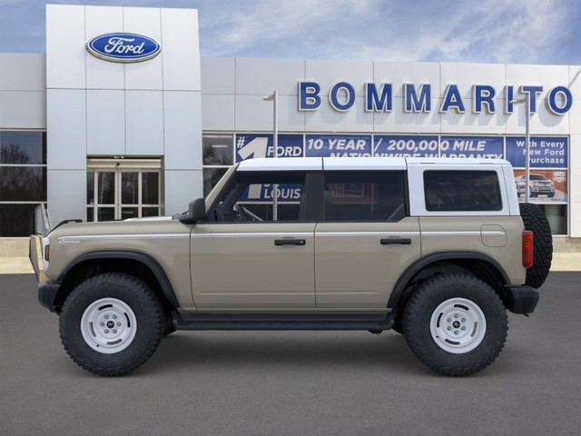 Ford Bronco Vehicle Image 03