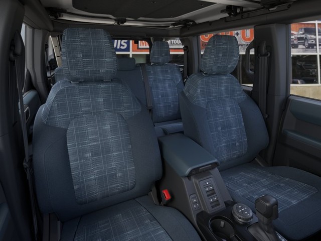 Ford Bronco Vehicle Image 10