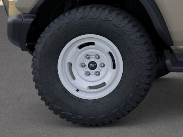 Ford Bronco Vehicle Image 21