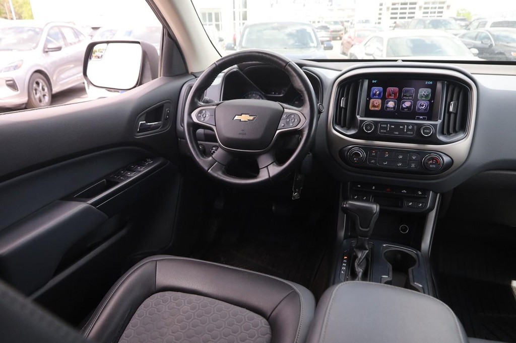 Chevrolet Colorado Vehicle Full-screen Gallery Image 20
