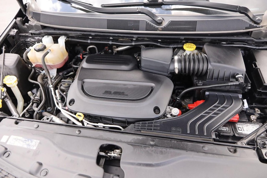 Chrysler Voyager Vehicle Image 29