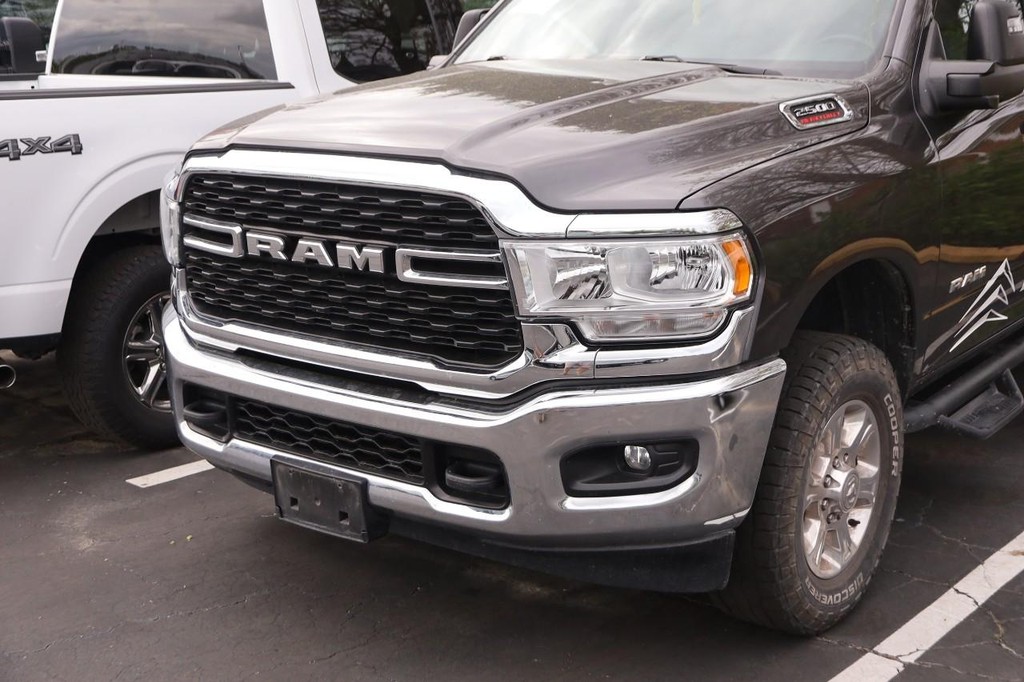 Ram 2500 Vehicle Image 02