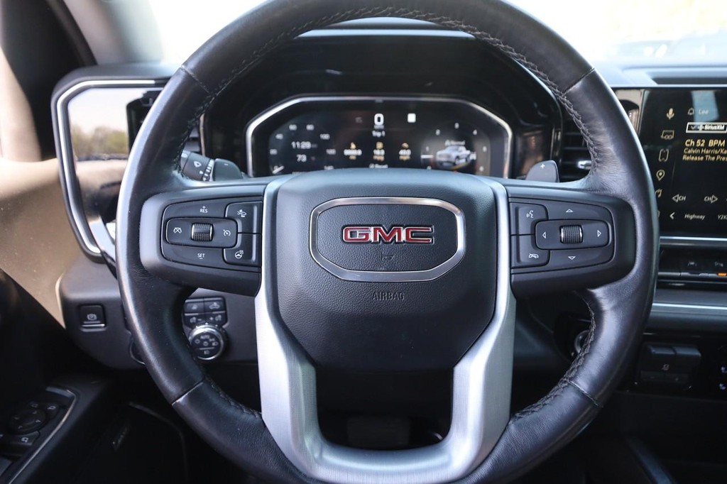 GMC Sierra 1500 Vehicle Image 10