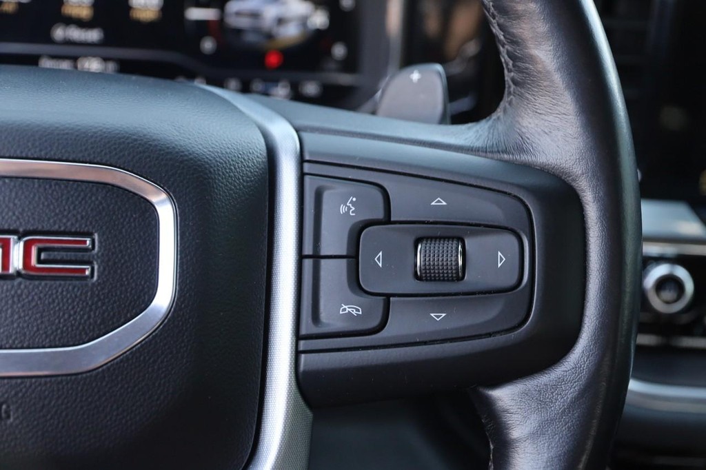 GMC Sierra 1500 Vehicle Image 12