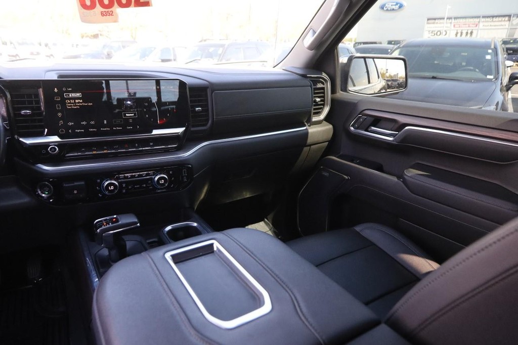 GMC Sierra 1500 Vehicle Image 25