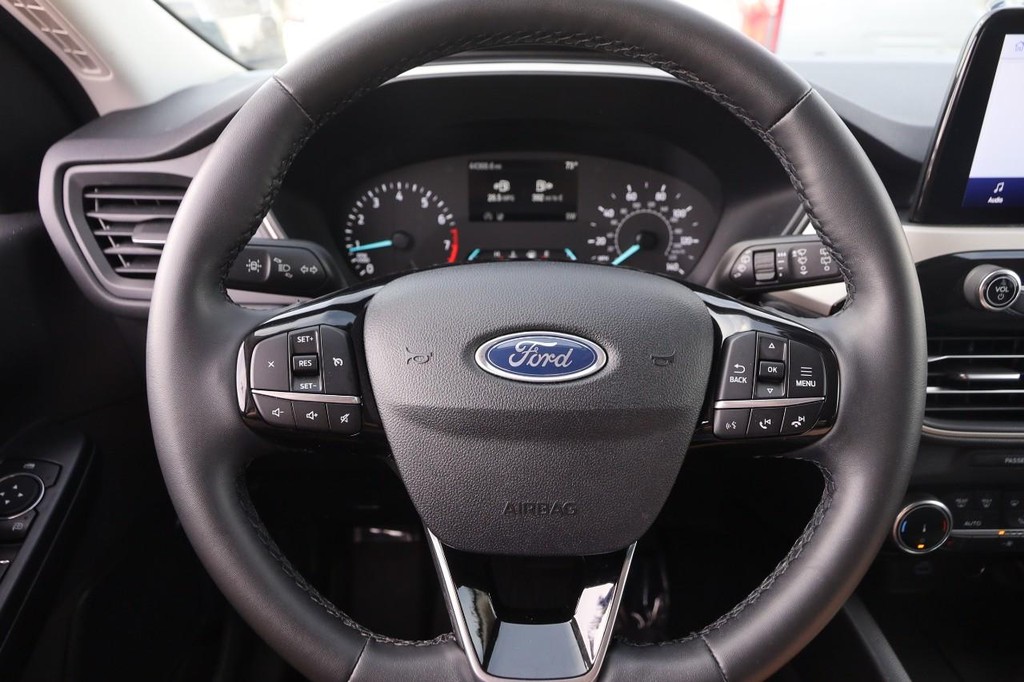 Ford Escape Vehicle Image 11