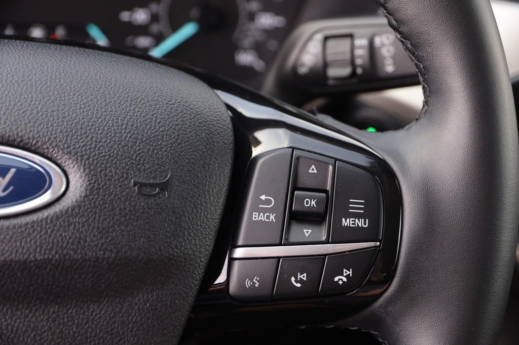 Ford Escape Vehicle Image 13