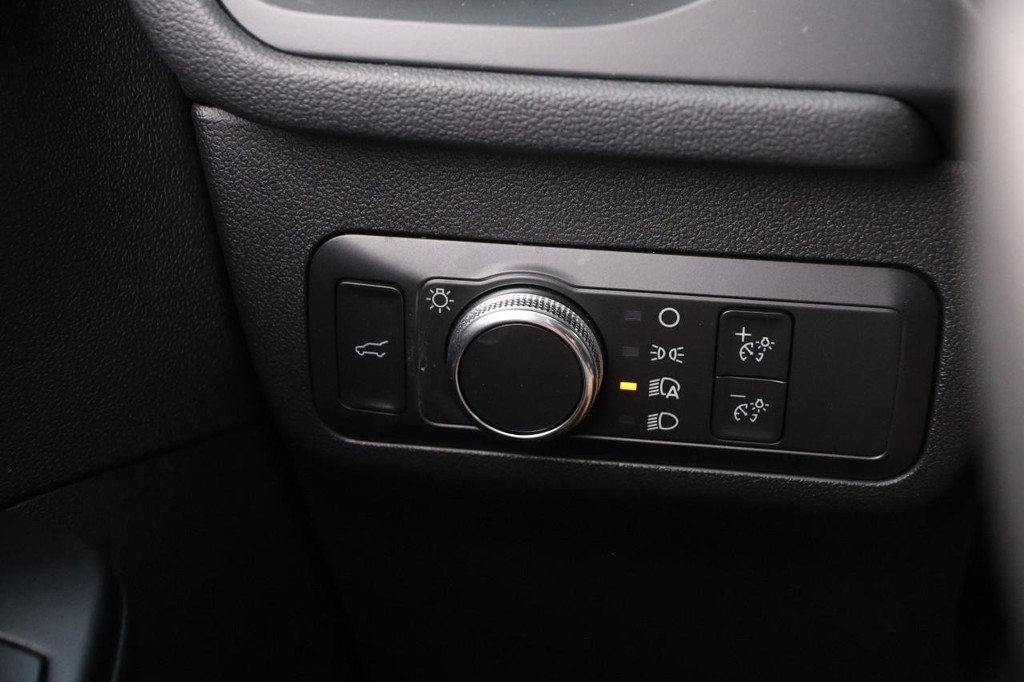 Ford Escape Vehicle Image 21