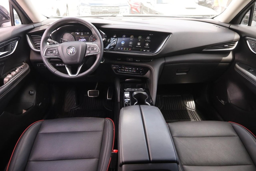 Buick Envision Vehicle Full-screen Gallery Image 25