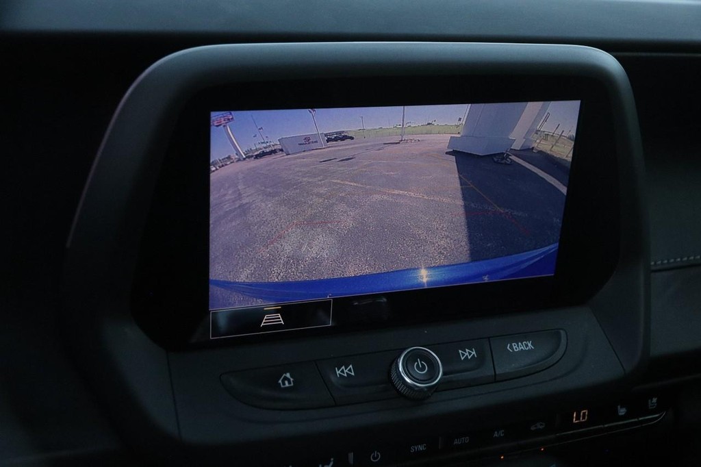 Chevrolet Camaro Vehicle Full-screen Gallery Image 19