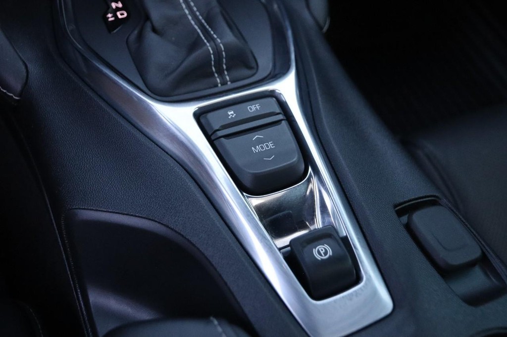 Chevrolet Camaro Vehicle Full-screen Gallery Image 21