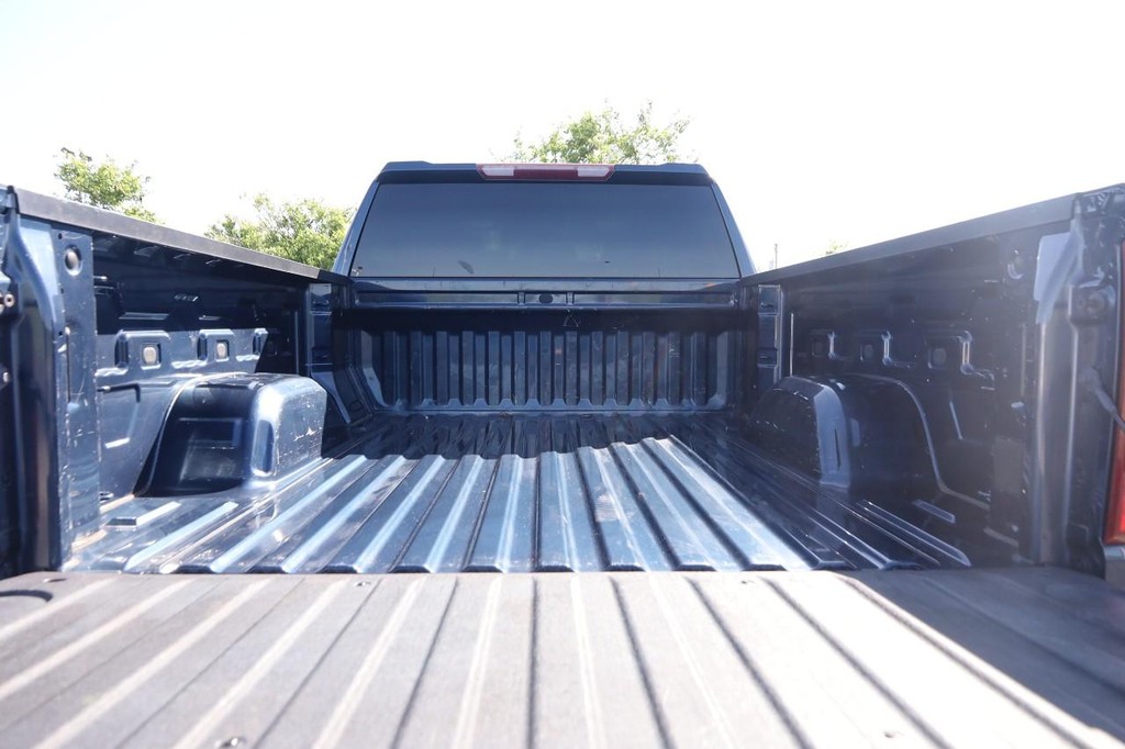 Chevrolet Silverado 1500 Vehicle Full-screen Gallery Image 07