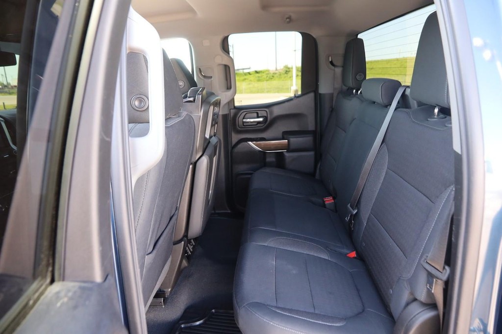 Chevrolet Silverado 1500 Vehicle Full-screen Gallery Image 09