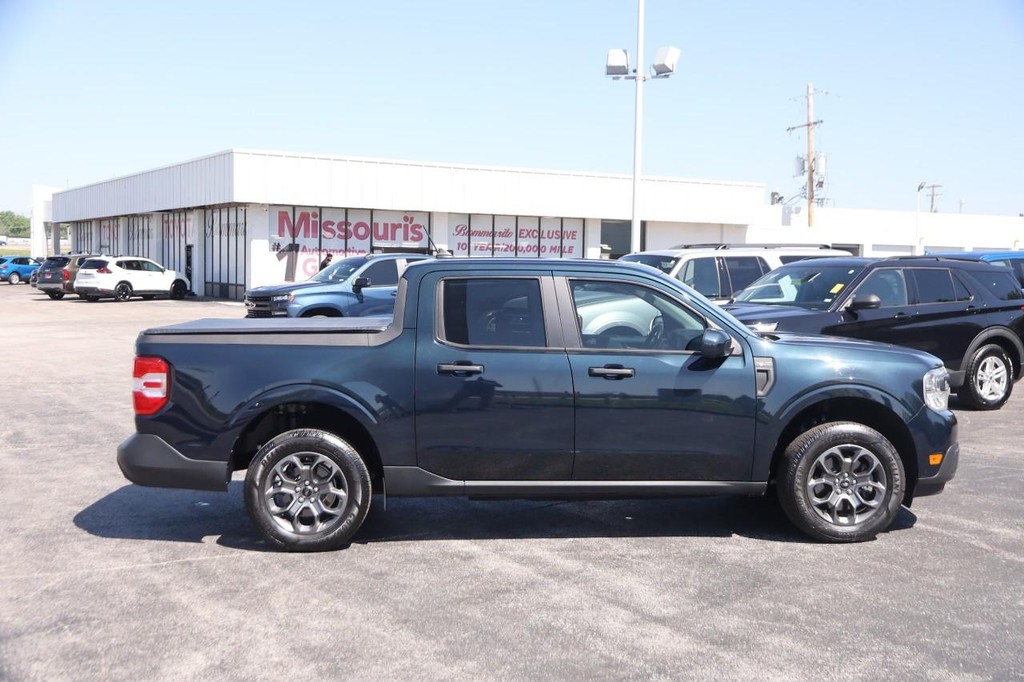 Ford Maverick Vehicle Full-screen Gallery Image 5