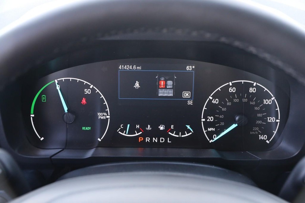 Ford Maverick Vehicle Full-screen Gallery Image 12