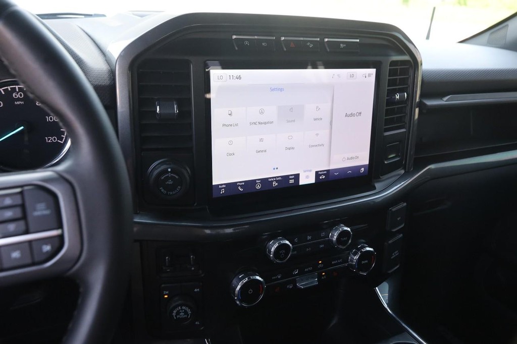 Ford F-150 Vehicle Full-screen Gallery Image 16