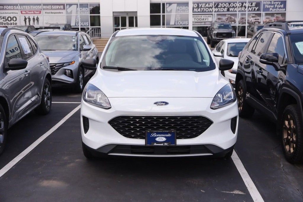 Ford Escape Vehicle Image 04