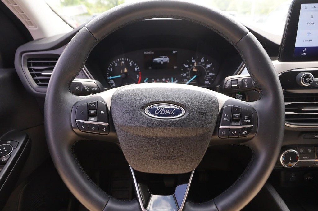 Ford Escape Vehicle Image 12