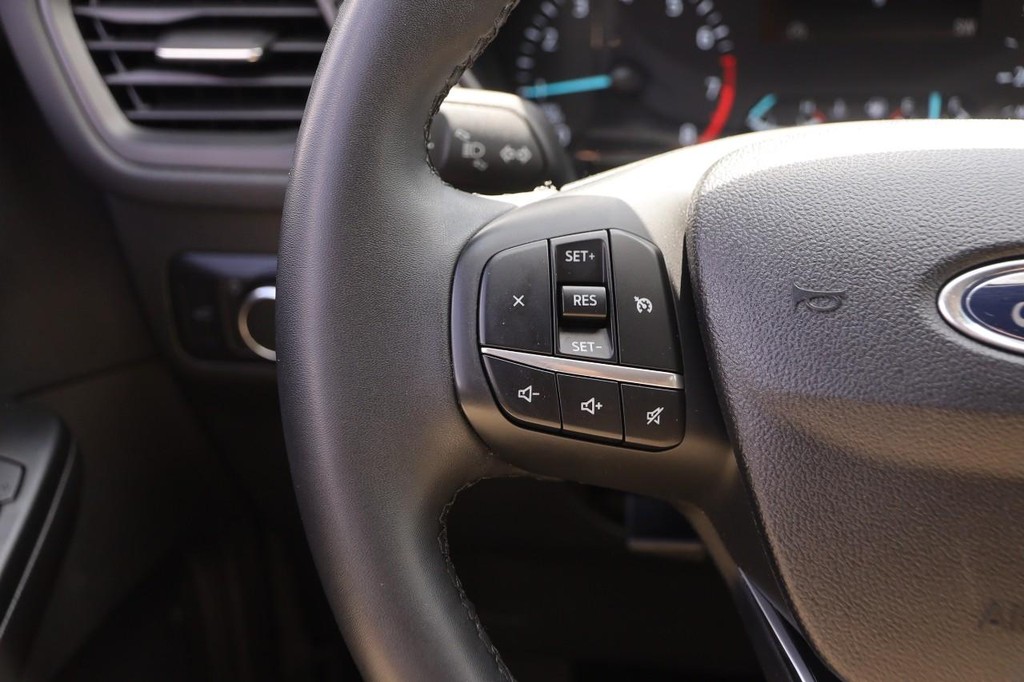 Ford Escape Vehicle Image 13