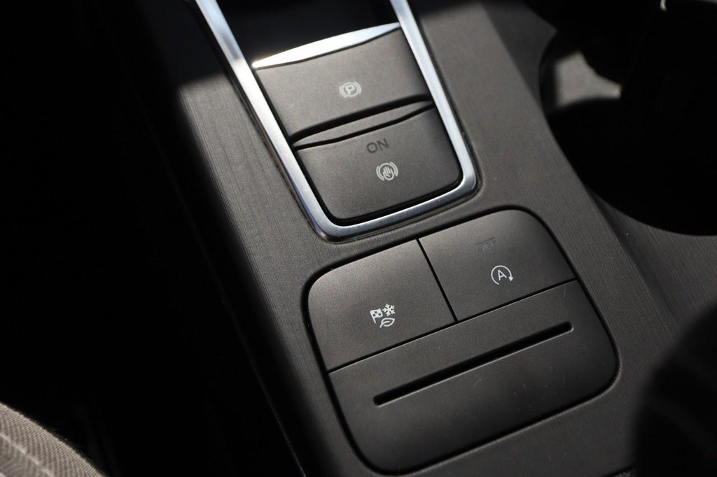 Ford Escape Vehicle Image 20