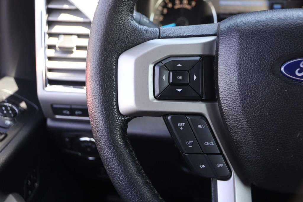 Ford F-150 Vehicle Image 10