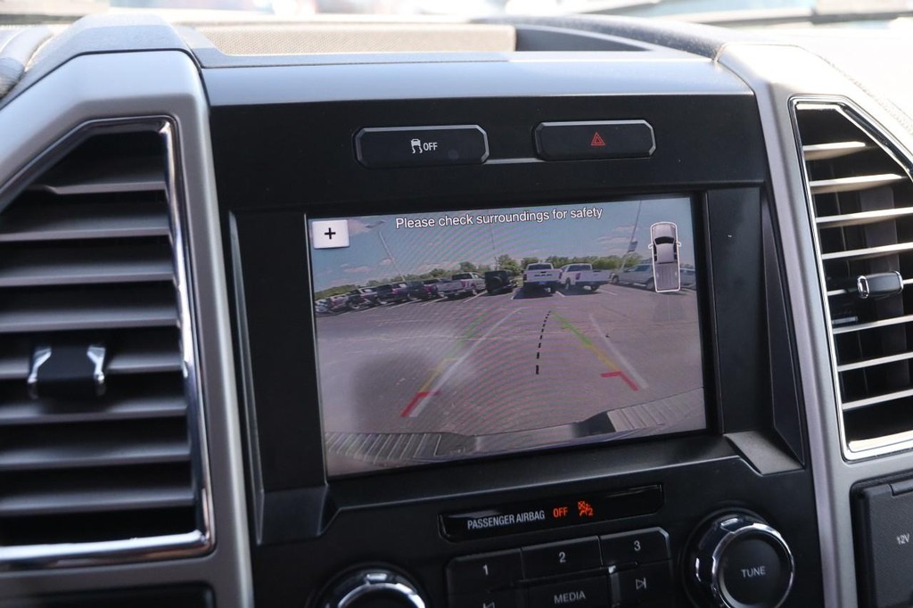 Ford F-150 Vehicle Image 16