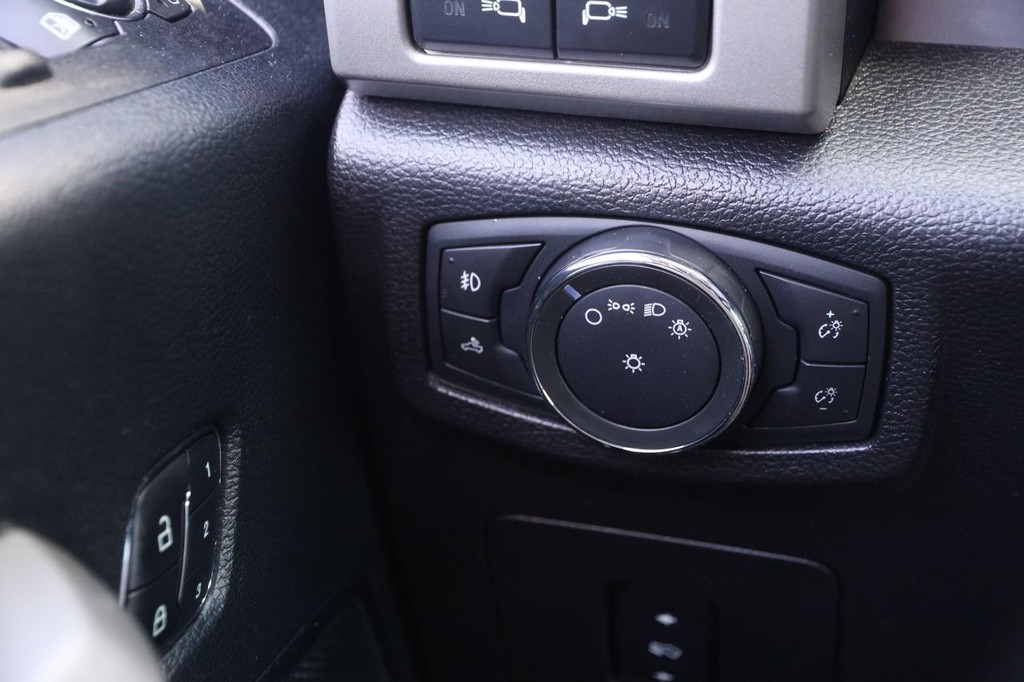 Ford F-150 Vehicle Image 20