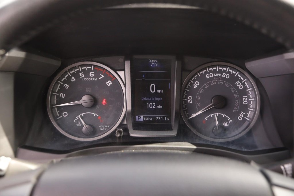 Toyota Tacoma 4WD Vehicle Image 14