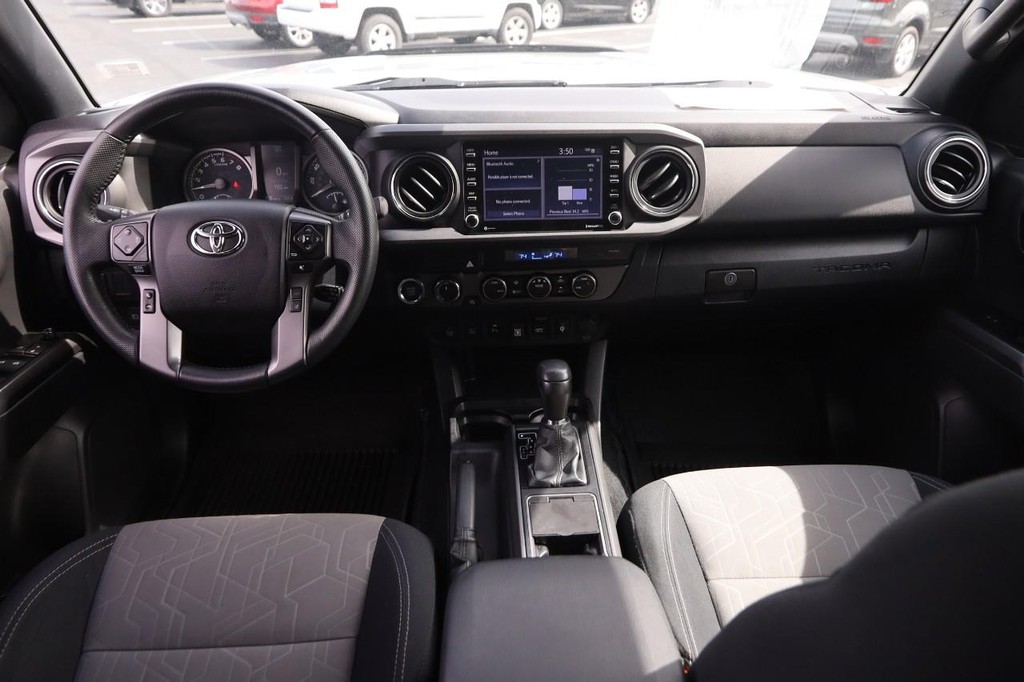 Toyota Tacoma 4WD Vehicle Image 22