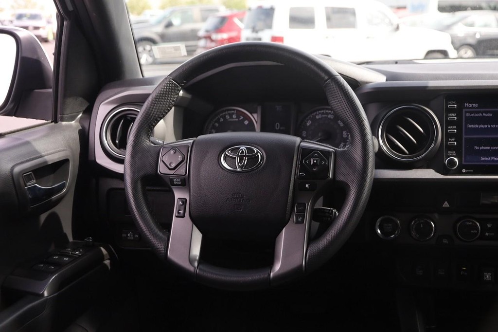 Toyota Tacoma 4WD Vehicle Image 24
