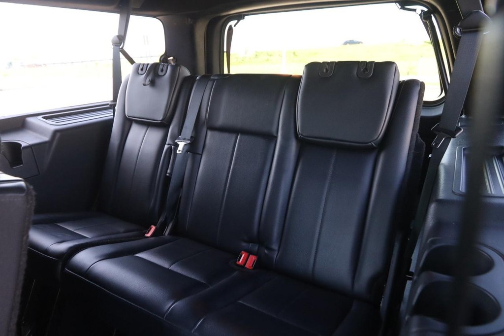 Ford Expedition EL Vehicle Full-screen Gallery Image 10