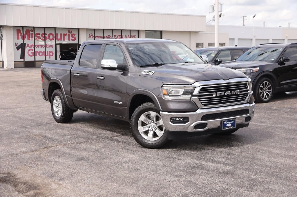 Ram 1500 Vehicle Full-screen Gallery Image 2