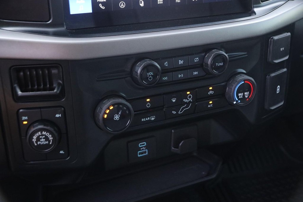 Ford F-150 Vehicle Image 17