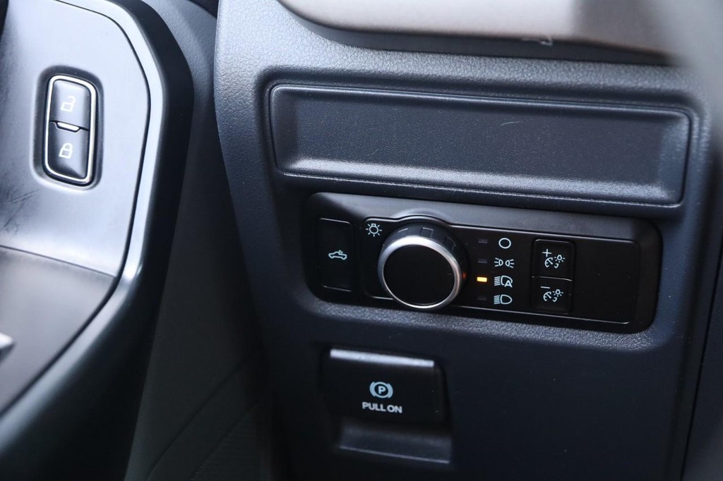 Ford F-150 Vehicle Image 18