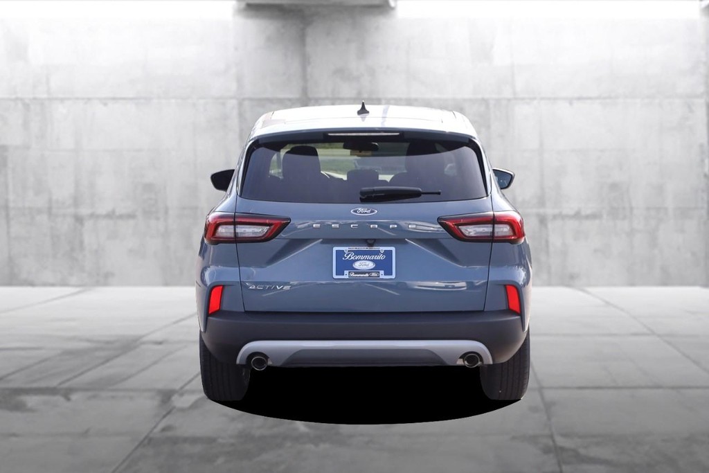 Ford Escape Vehicle Image 06
