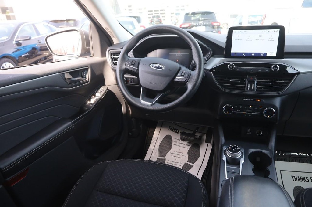 Ford Escape Vehicle Image 22
