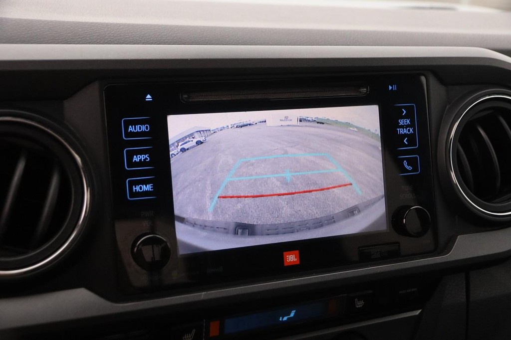 Toyota Tacoma Vehicle Image 17