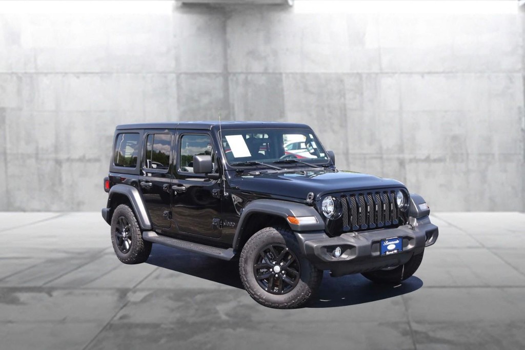 Jeep Wrangler Vehicle Image 02